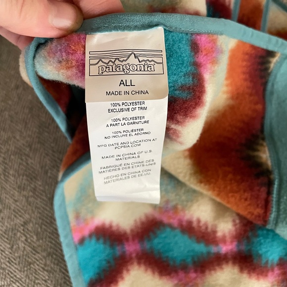 Patagonia Spell Out Fleece SCARF Timber Twist Cinder Red Synchilla Southwestern - Picture 3 of 5